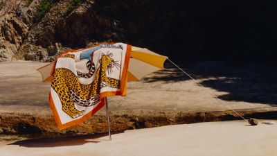 エルメスの公式オンラインストア | Hermès - エルメス-公式サイト